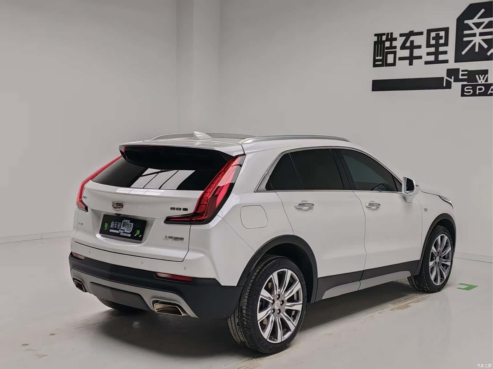Cadillac XT4, 2021 4
