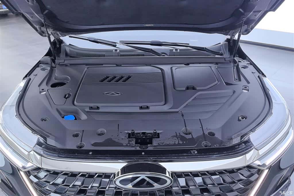 Chery Tiggo 8, 2024 10