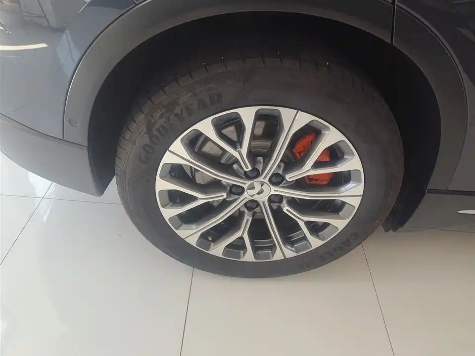 NIO ES6