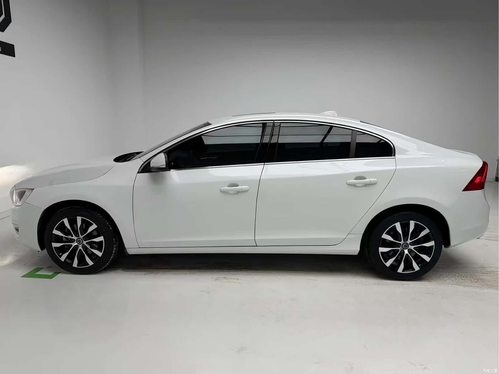 Volvo S60, 2019 9