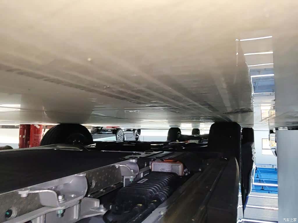 Maxus 7, 2025 22