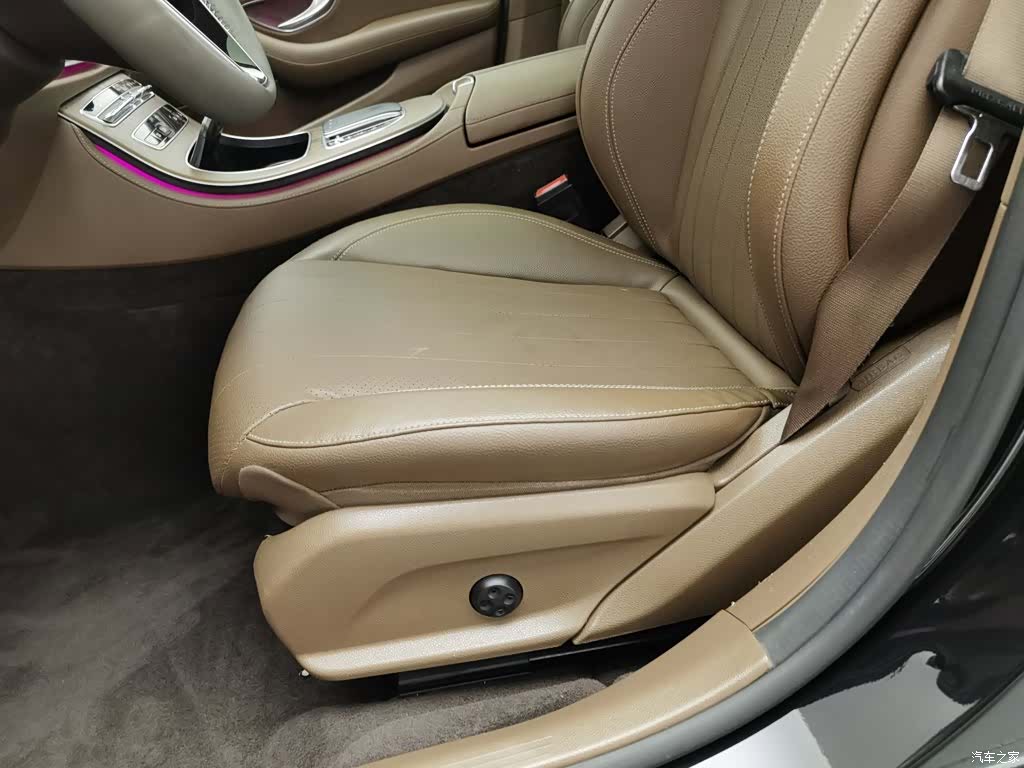Mercedes-Benz E-Class, 2021 20