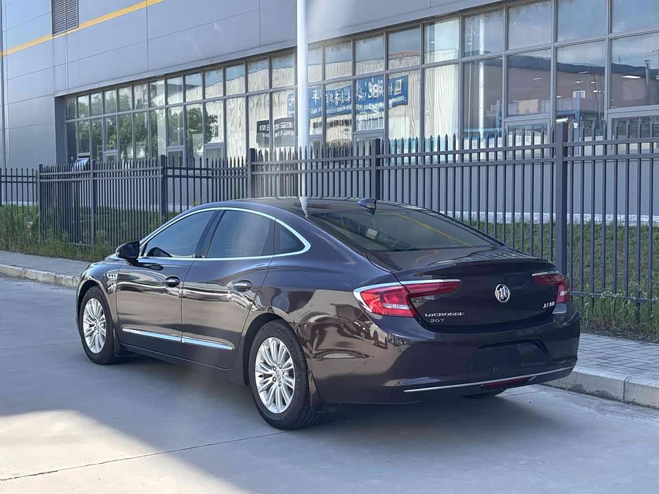 Buick Lacrosse