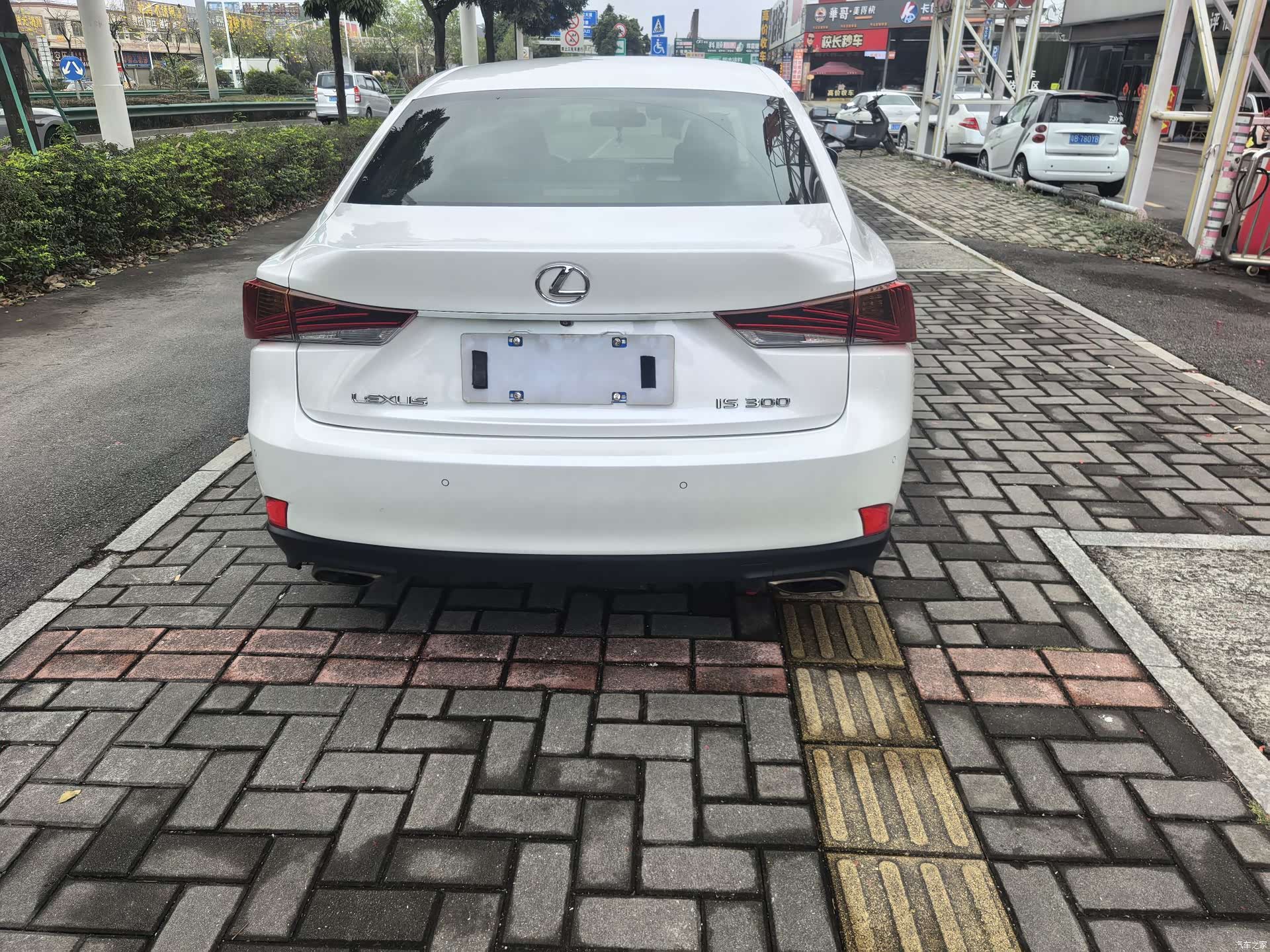 Lexus IS, 2018 6
