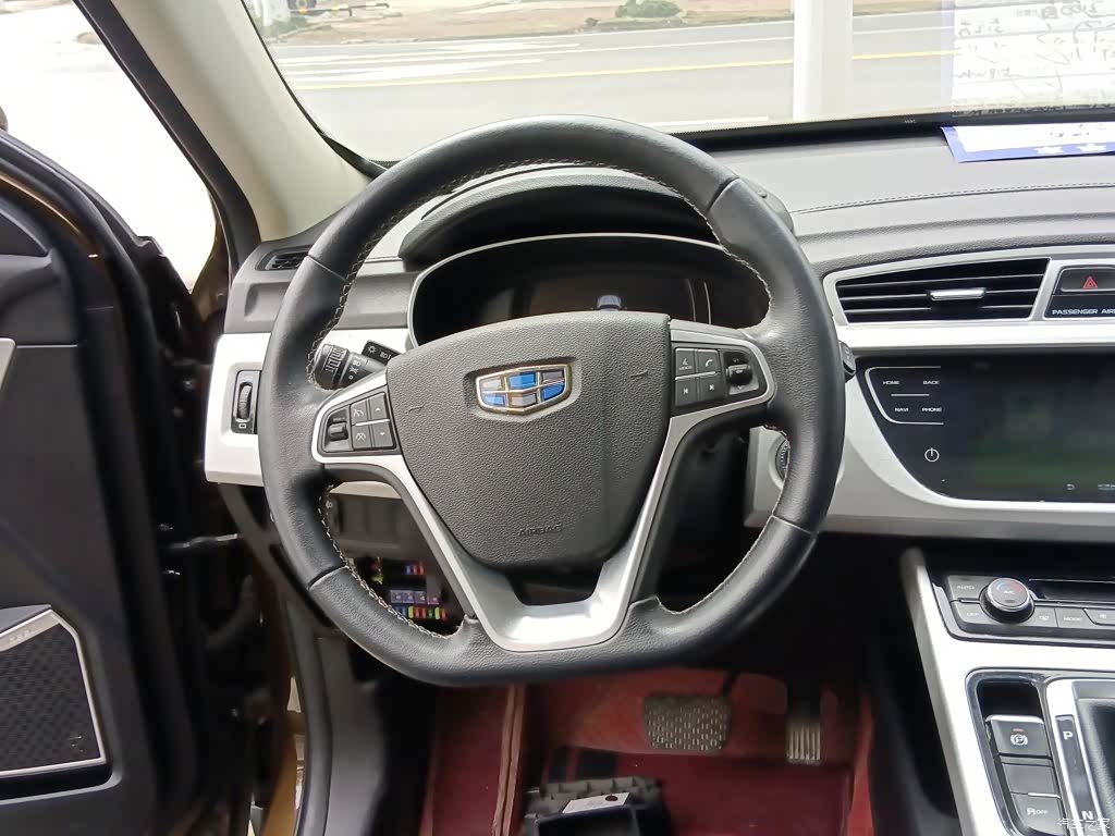 Geely Boyue, 2017 7