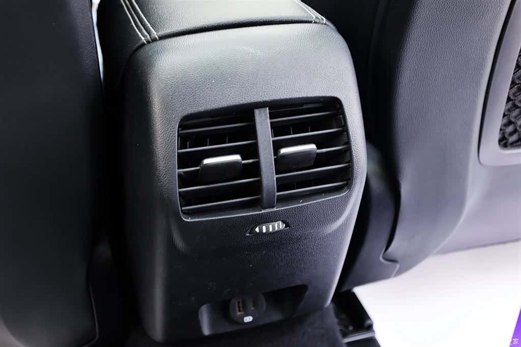 Ford Focus, 2020 30