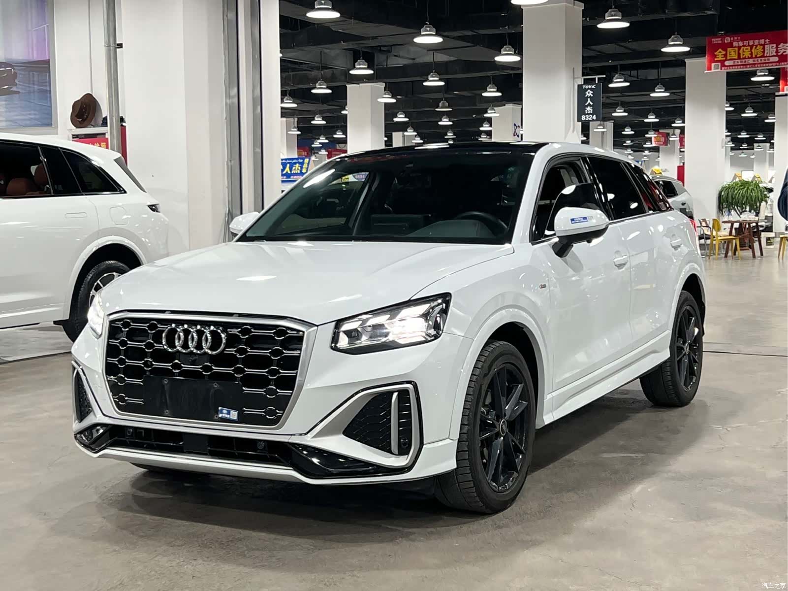 Audi Q2L, 2022 2