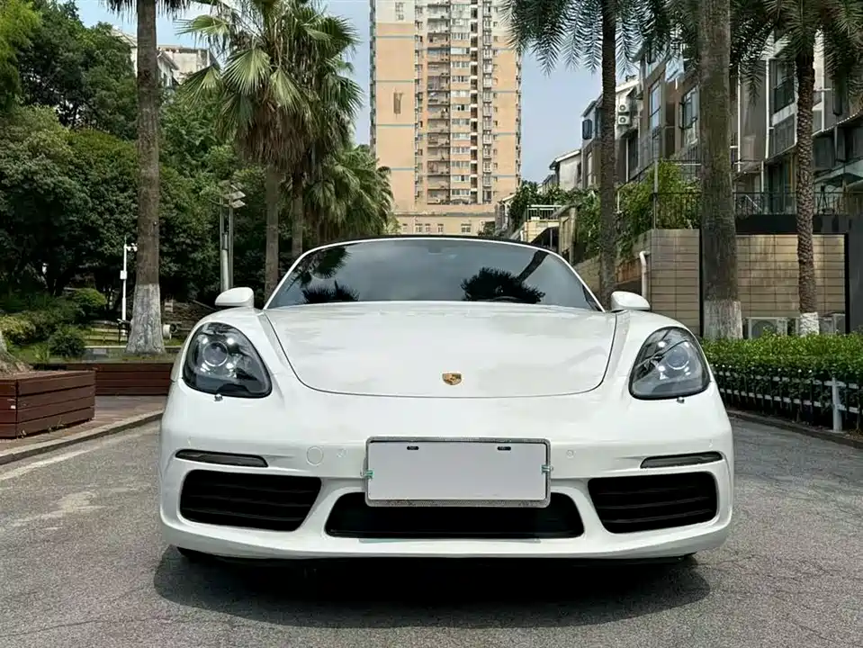 Porsche 718