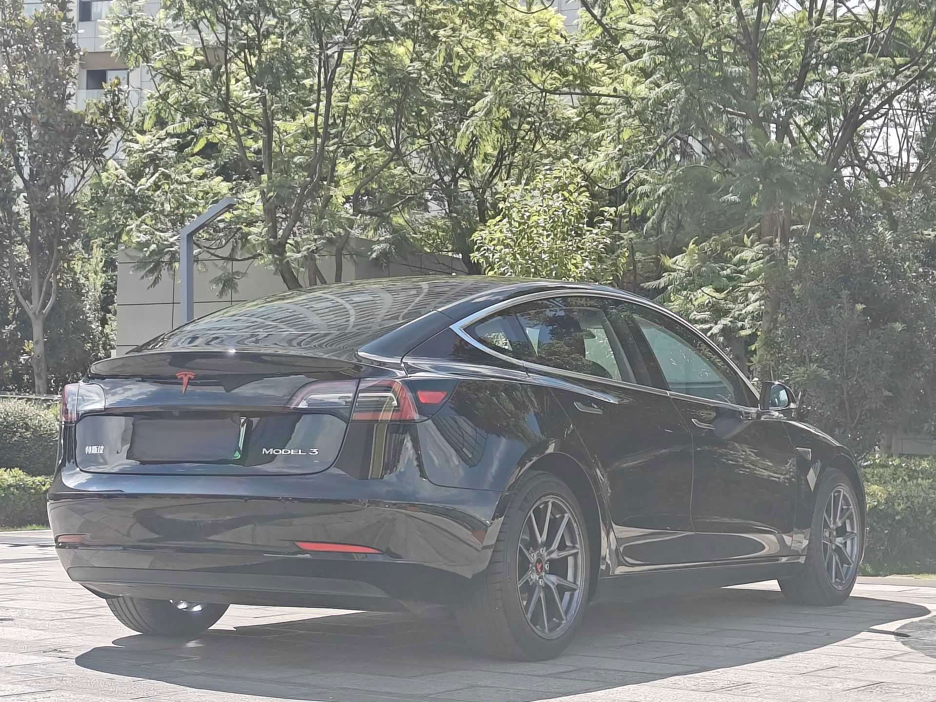 Tesla Model 3, 2021 7