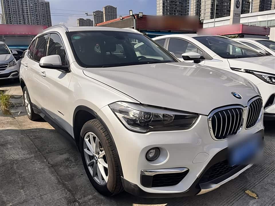 BMW X1