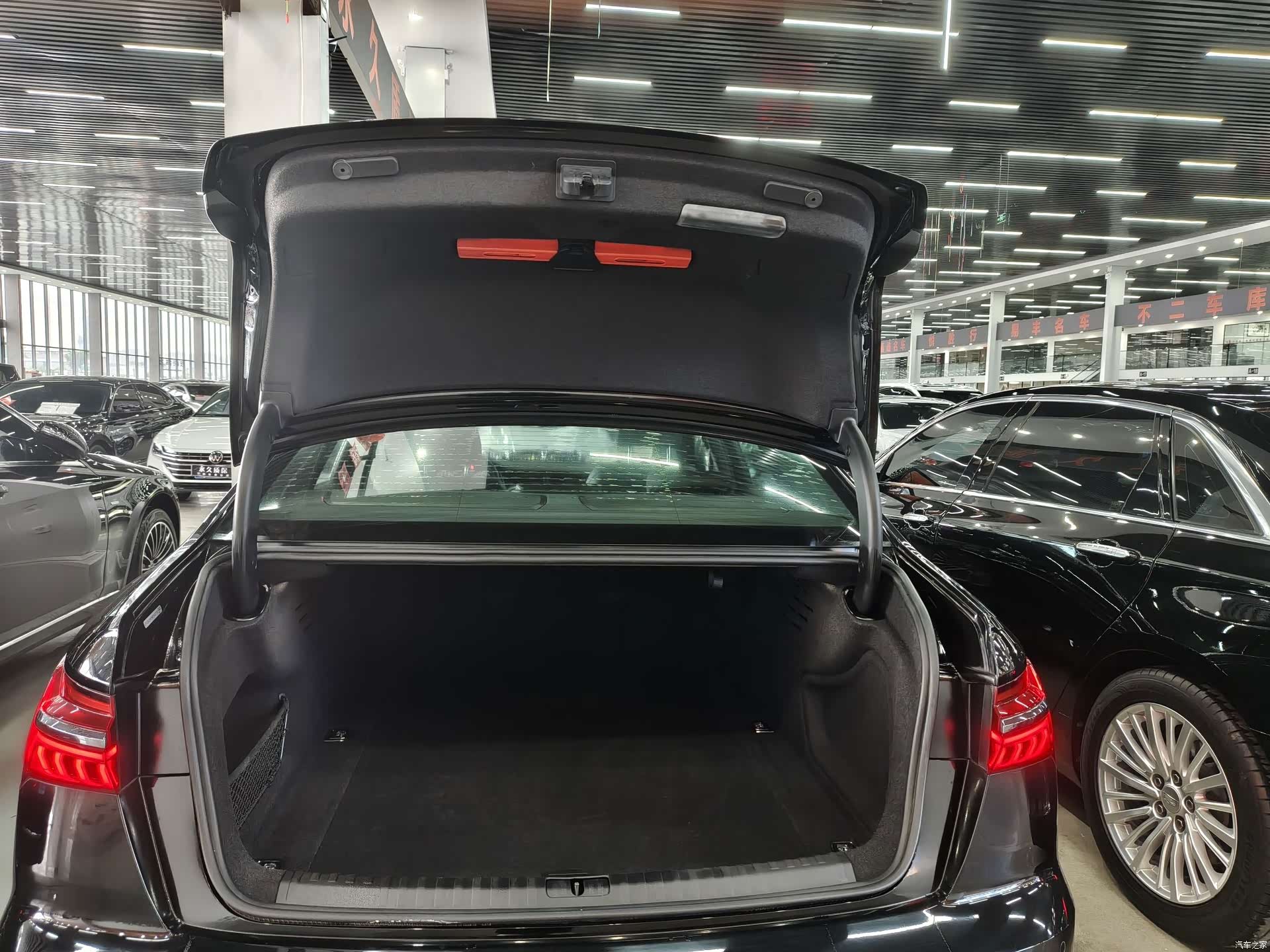 Audi A6L, 2021 16
