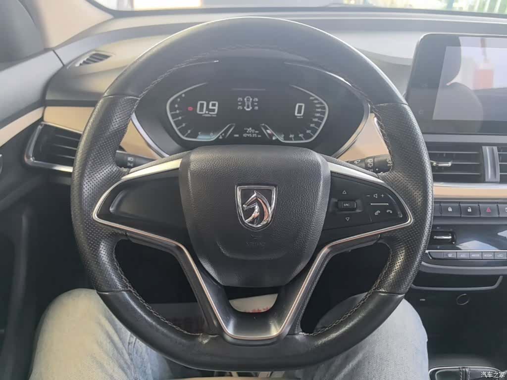 Wuling 360, 2019 11