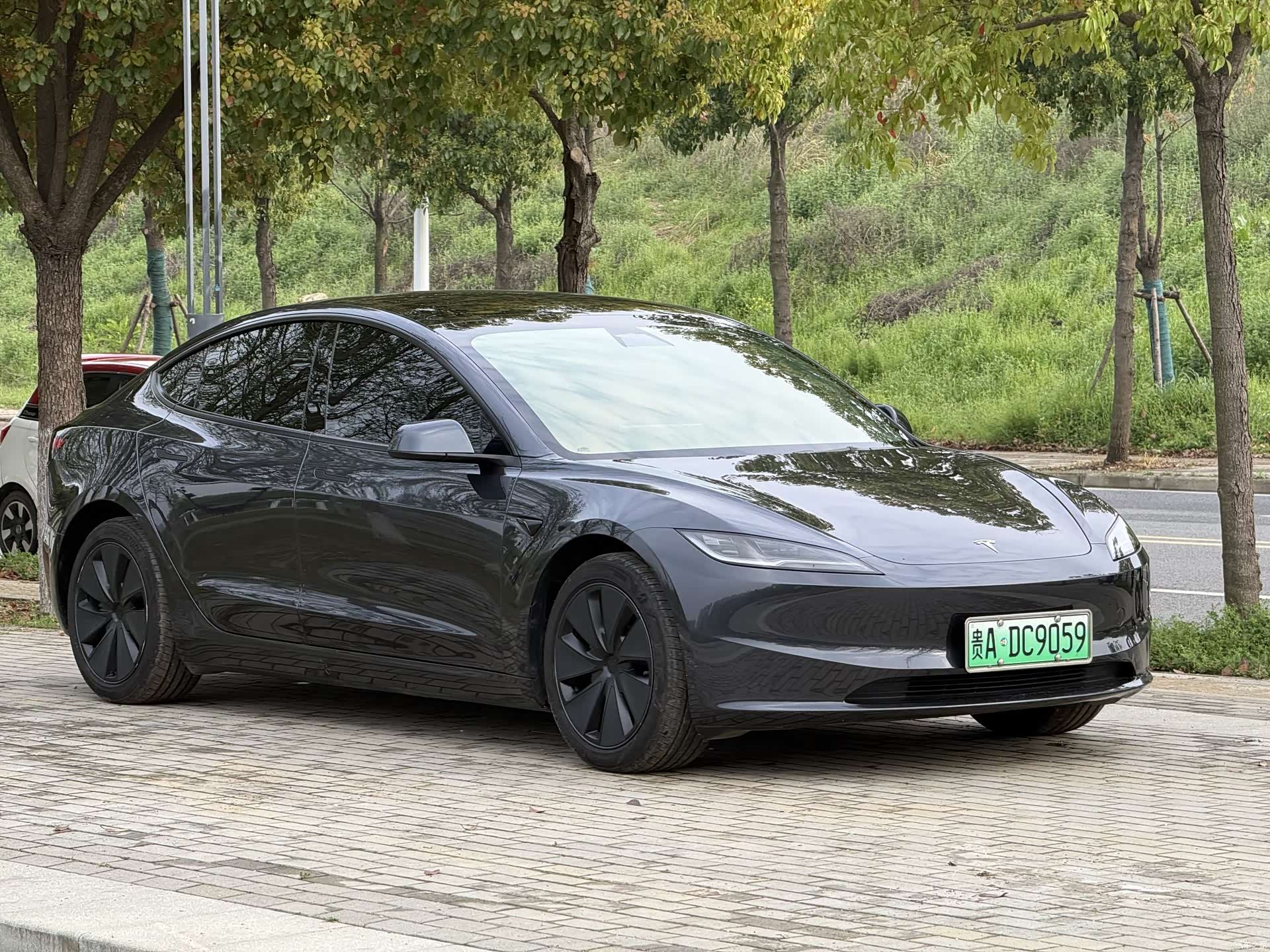 Tesla Model 3, 2025 2