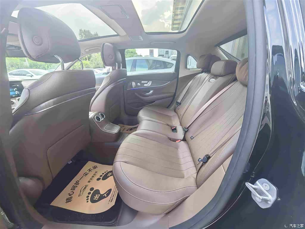 Mercedes-Benz E-Class, 2022 6