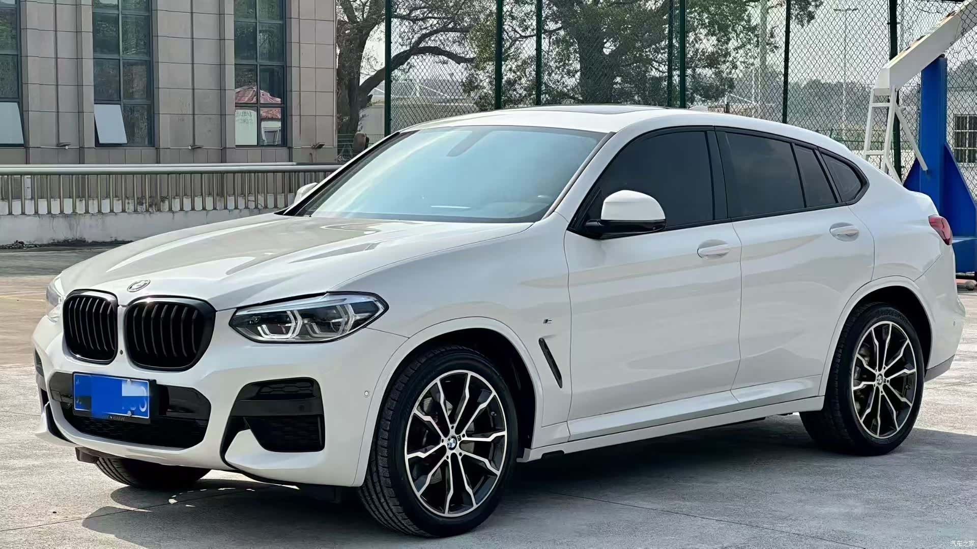 BMW X4, 2021 1