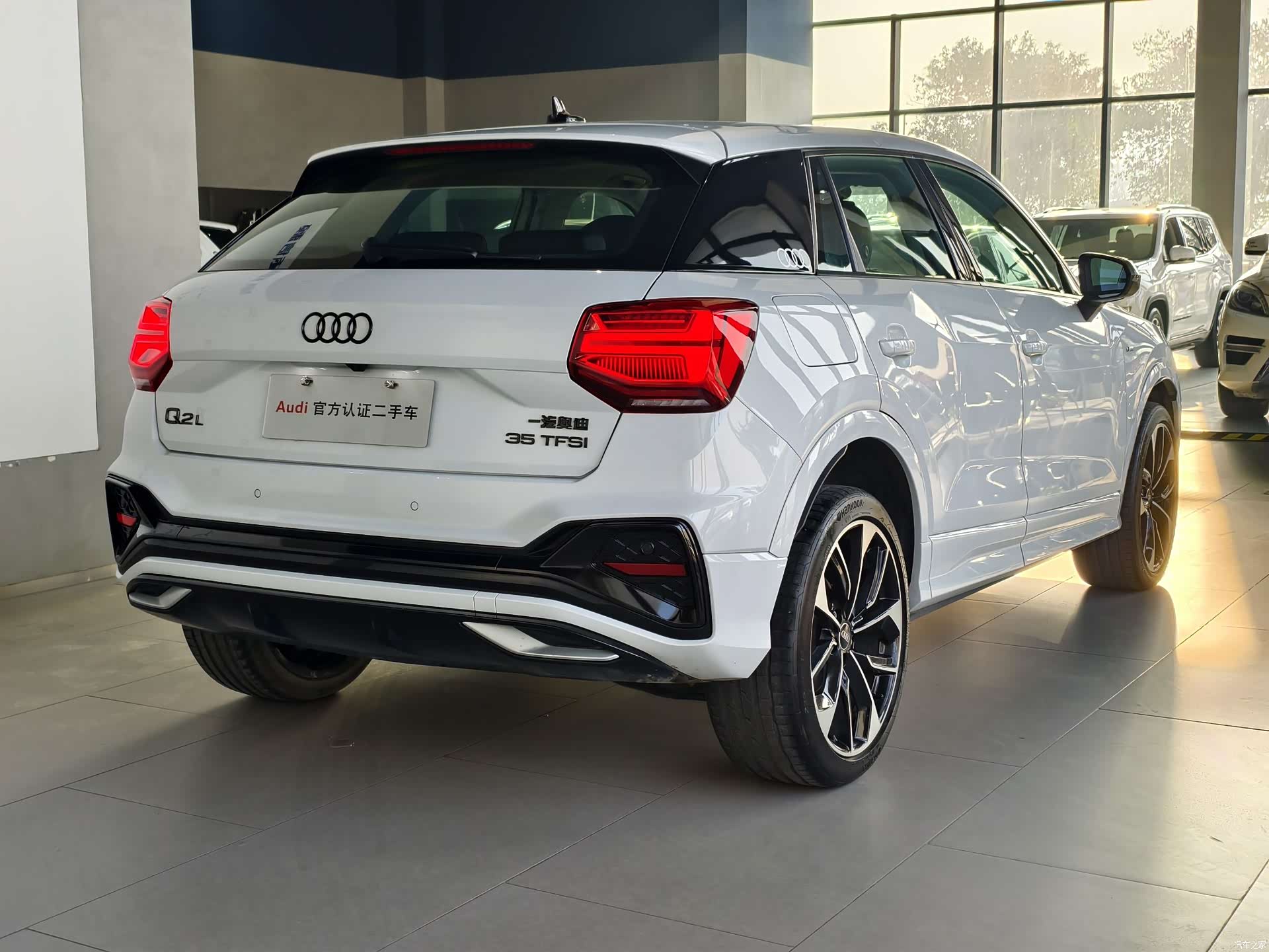 Audi Q2L, 2024 все фото