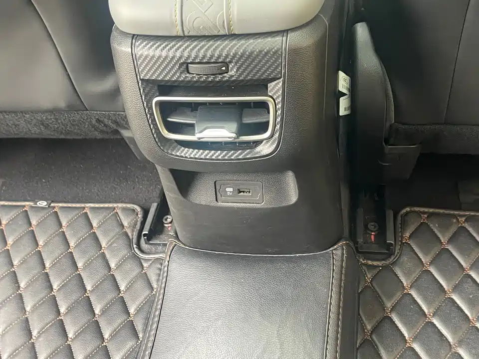 Trumpchi Shadow Leopard