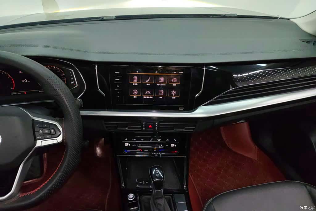 Volkswagen Passat, 2023 13