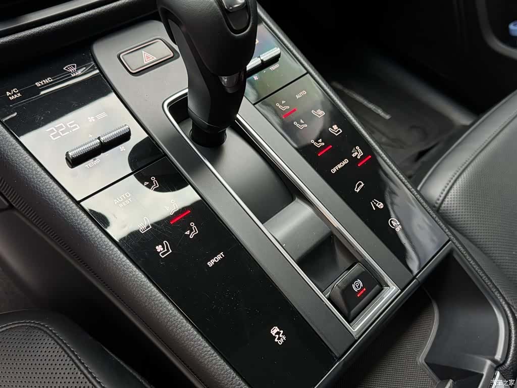 Porsche Macan, 2023 14