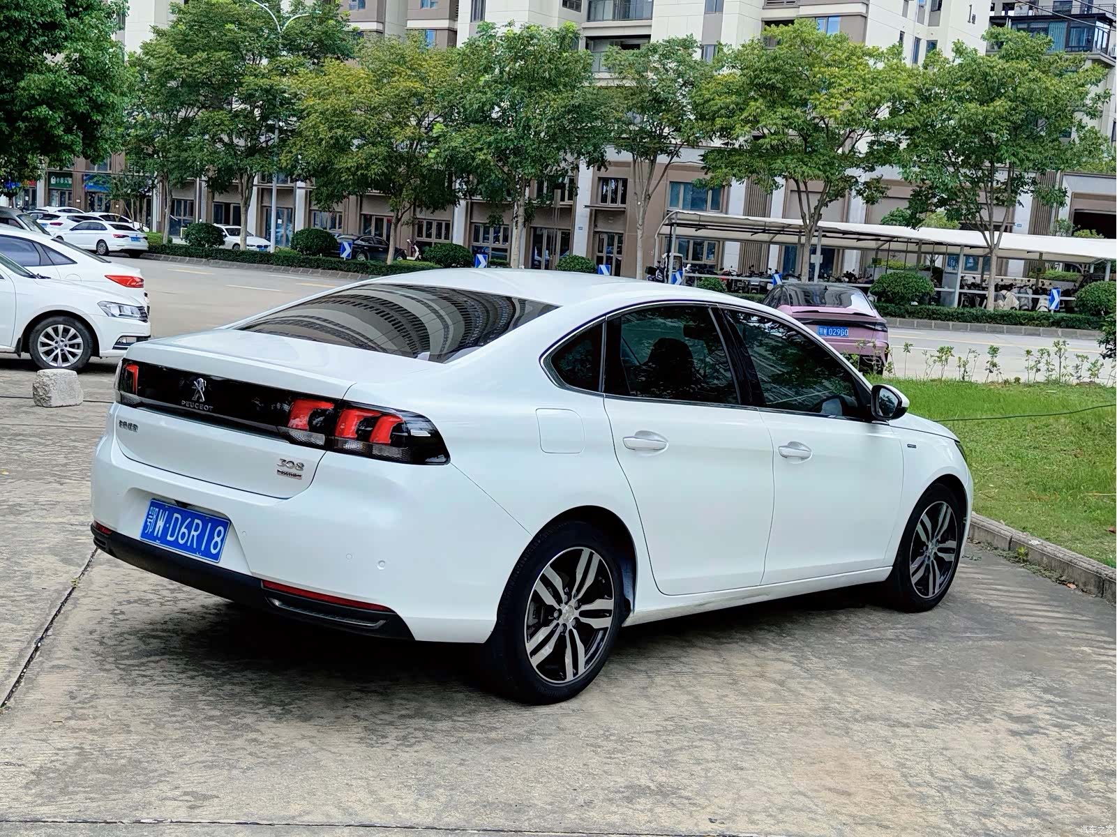 Peugeot 308, 2018 4