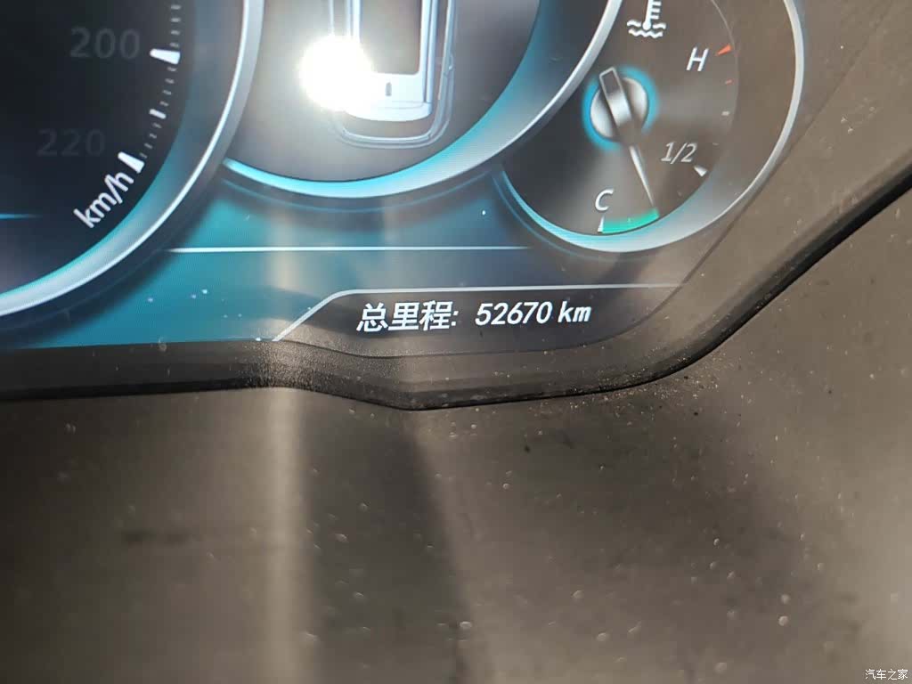 Zotye T700, 2018 8