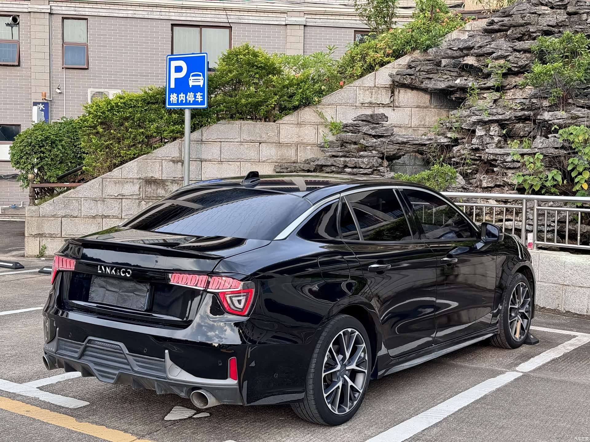 Lynk & Co 01, 2019 10