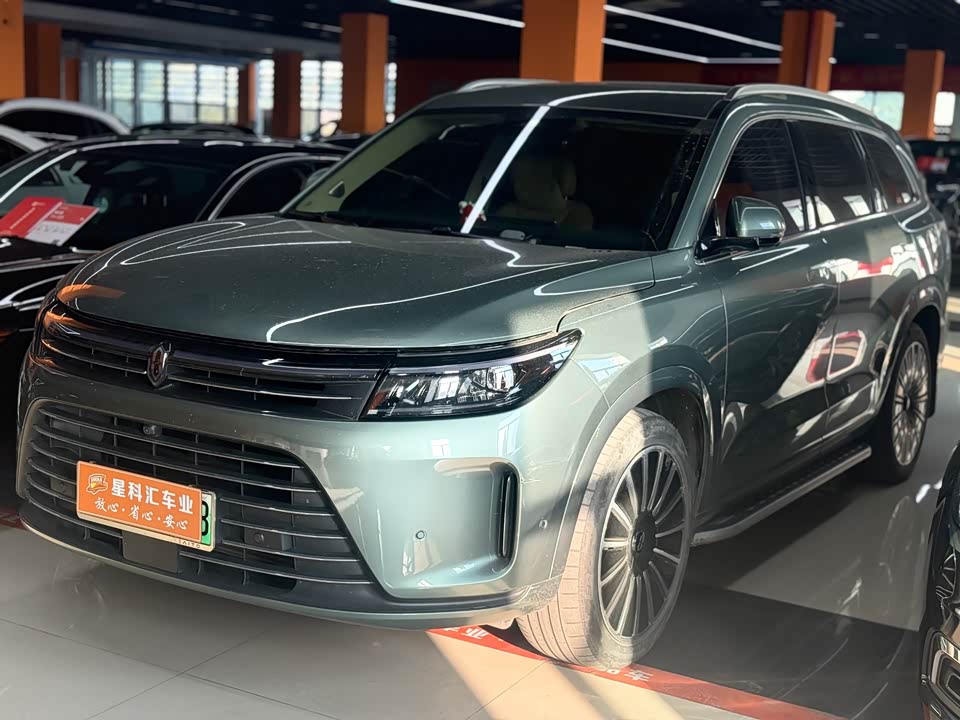 AITO Ask the world M7