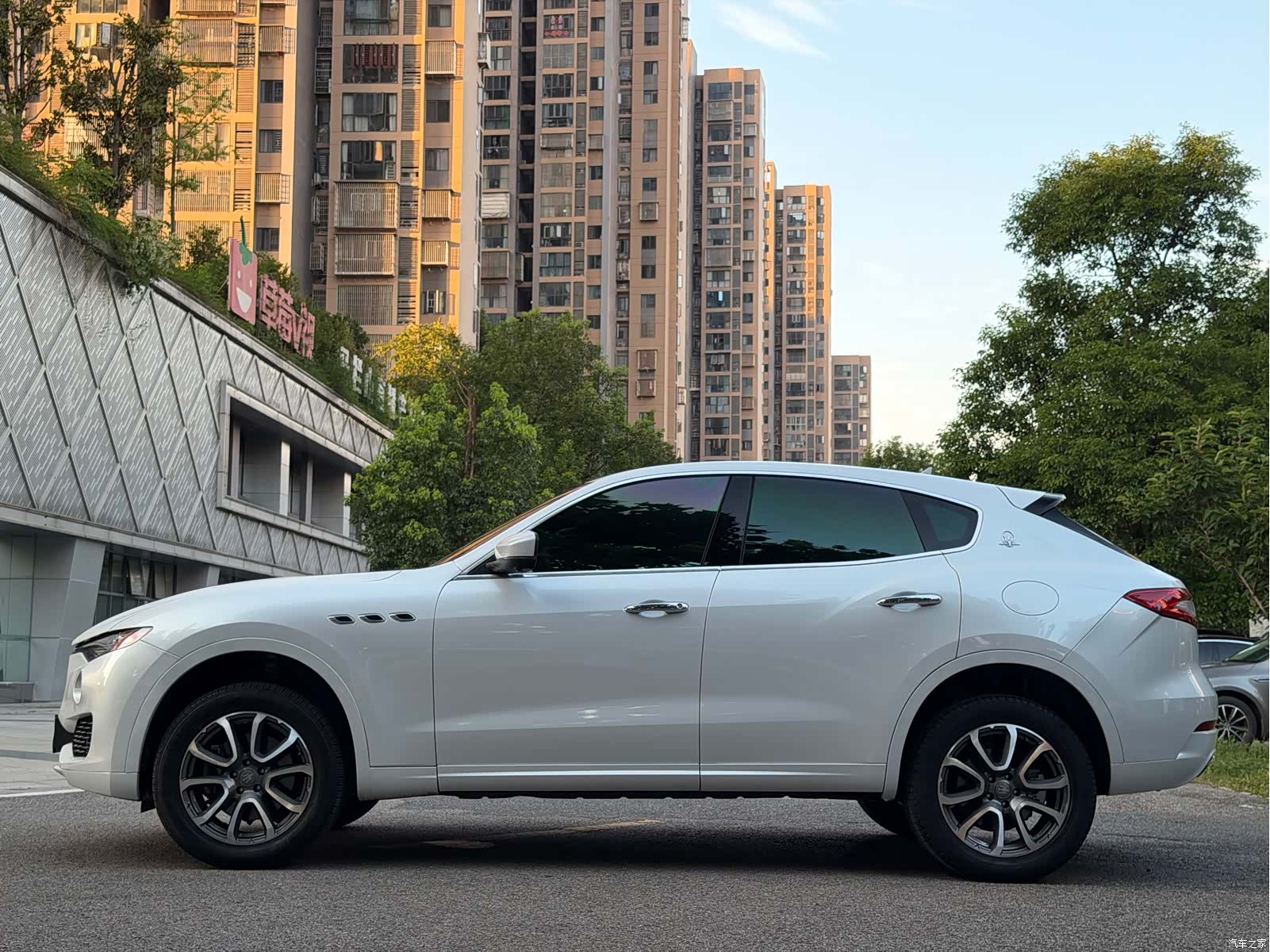 Maserati Levante, 2020 8