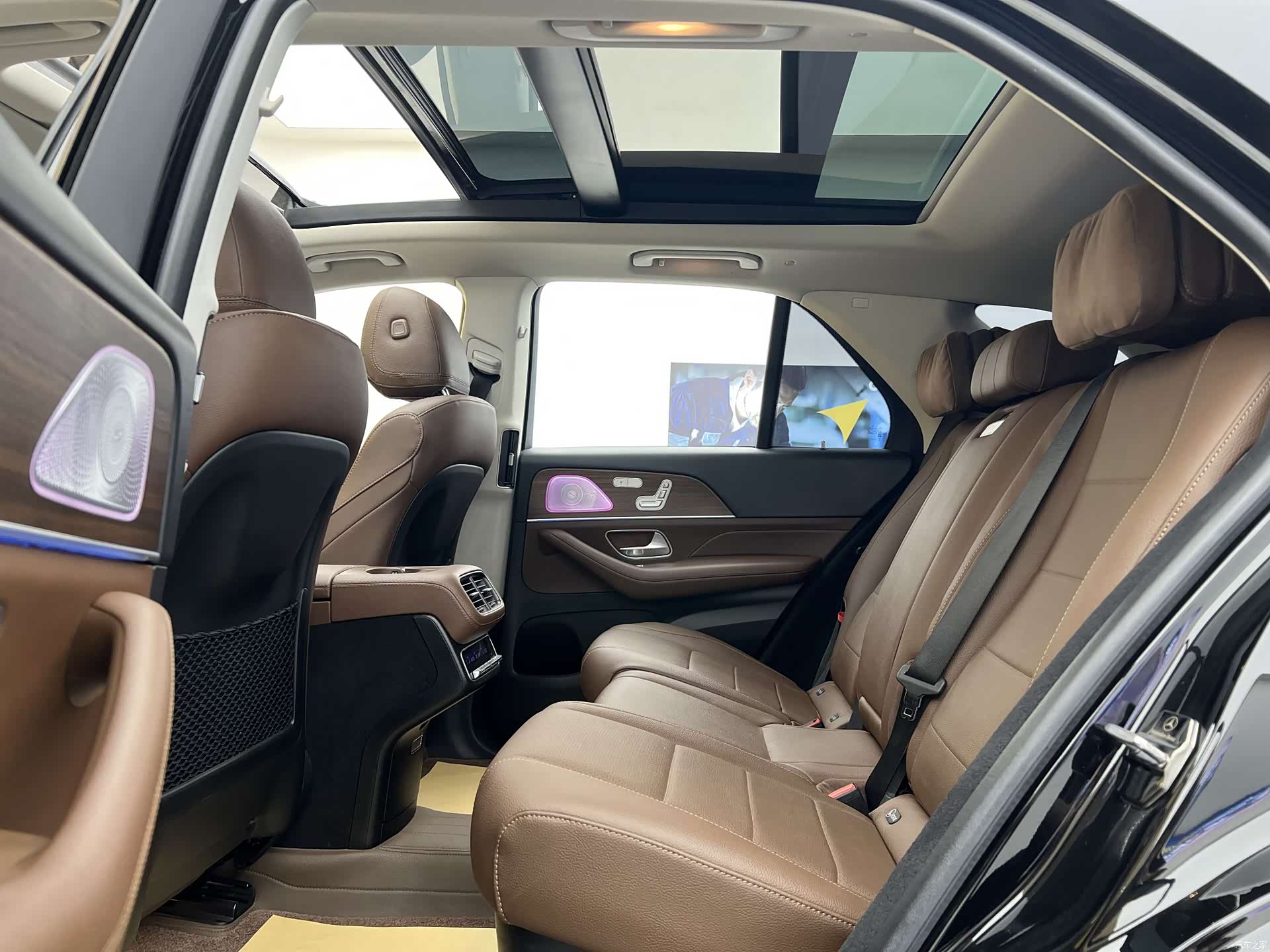 Mercedes-Benz GLE, 2024 8