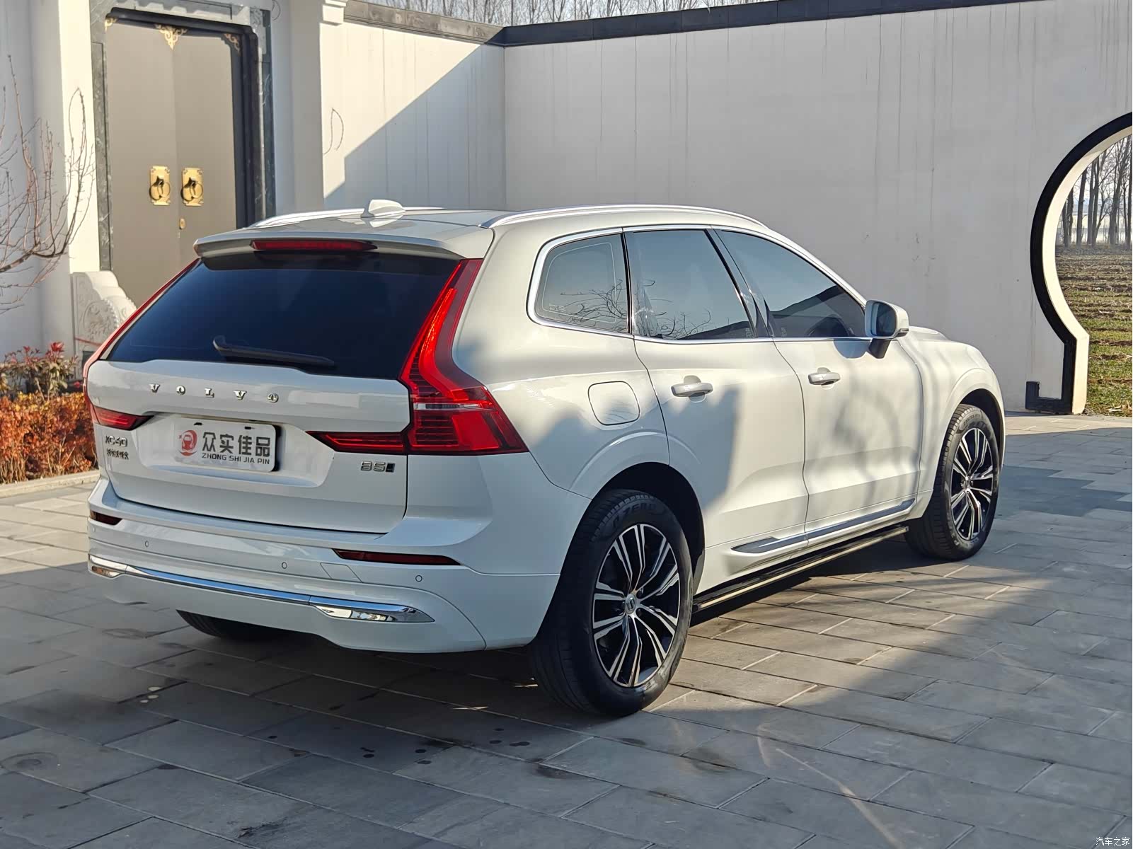 Volvo XC60, 2022 4