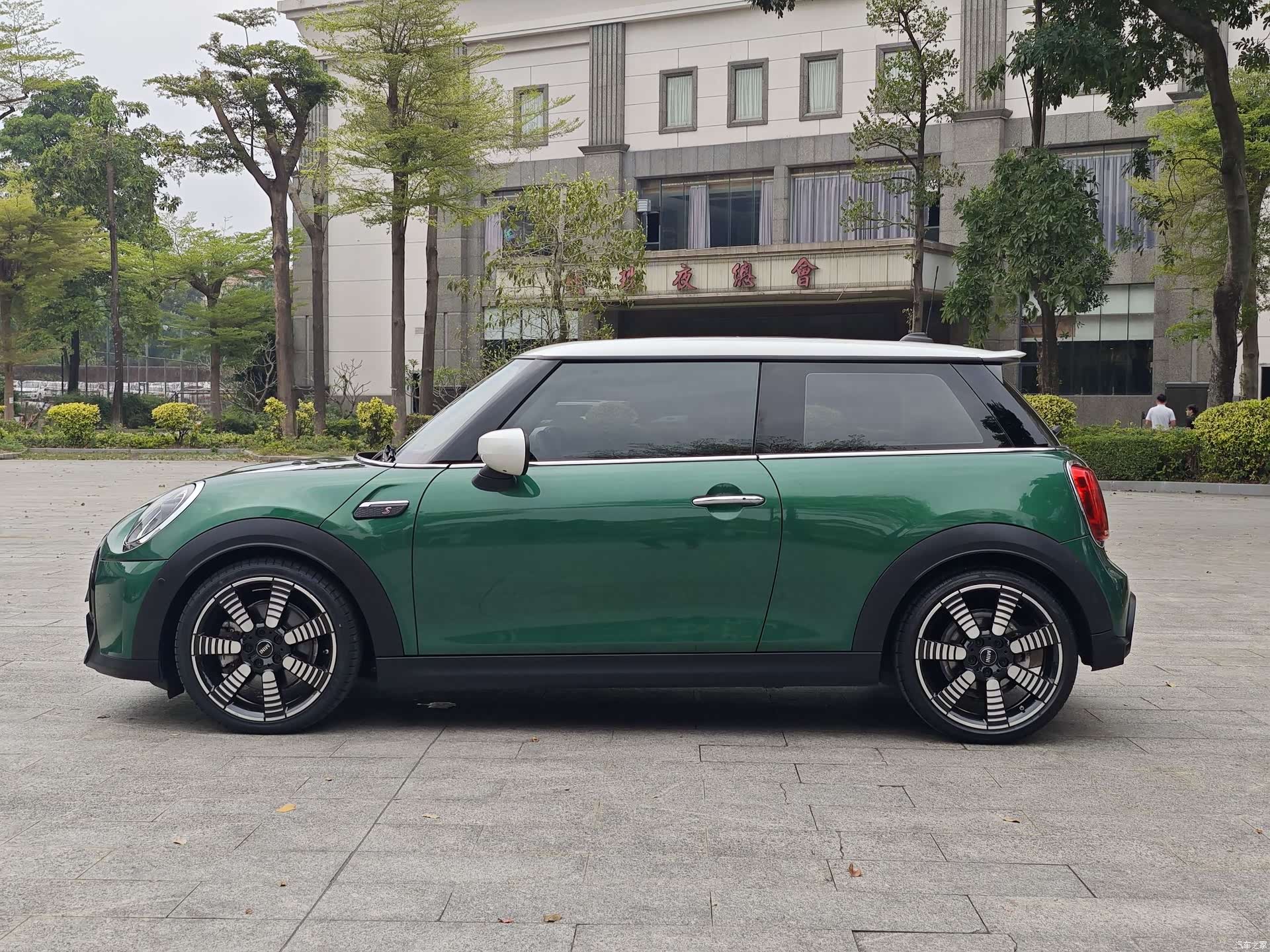 Mini Cooper, 2021 4