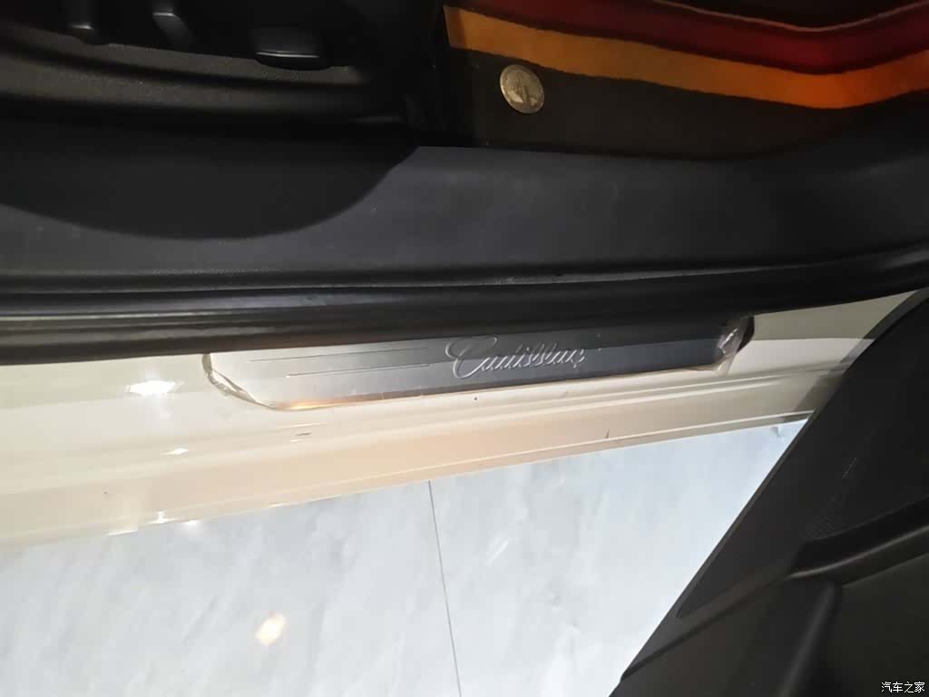 Cadillac XTS, 2019 21