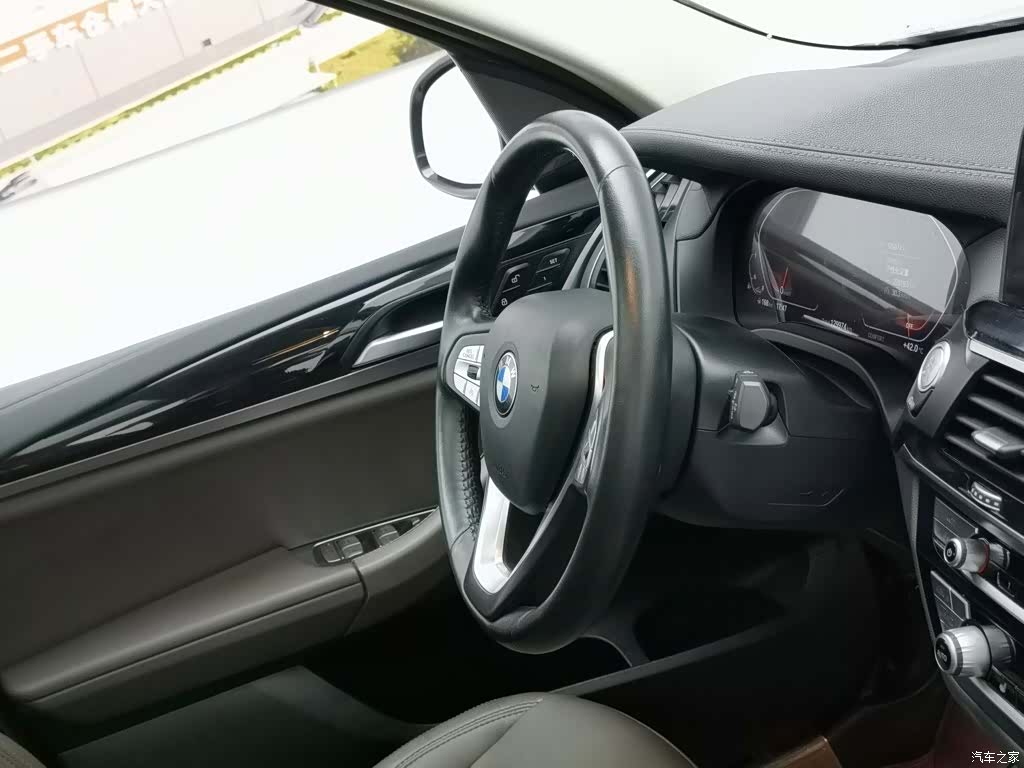BMW X3, 2019 22