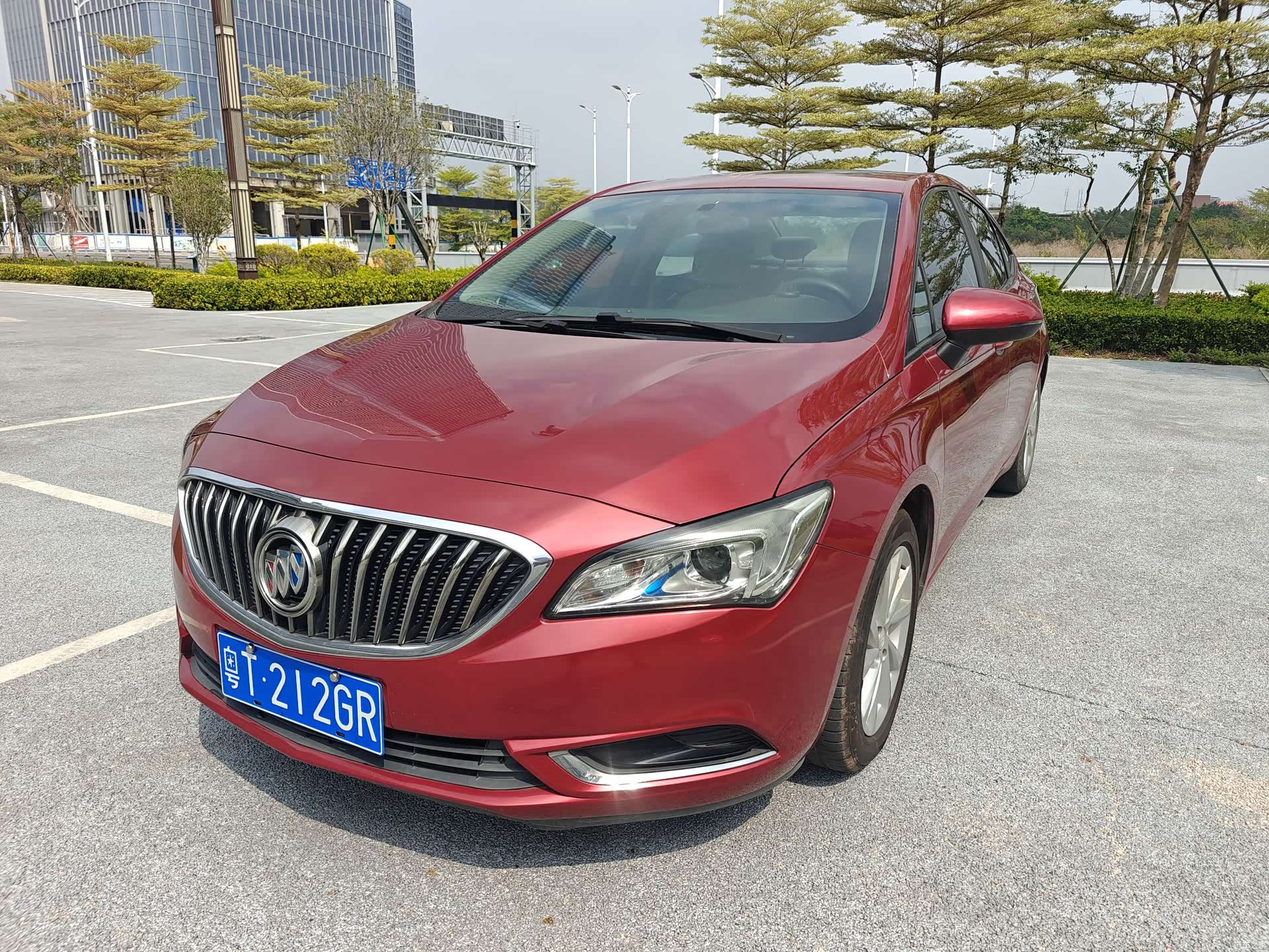 Buick Verano, 2016 1