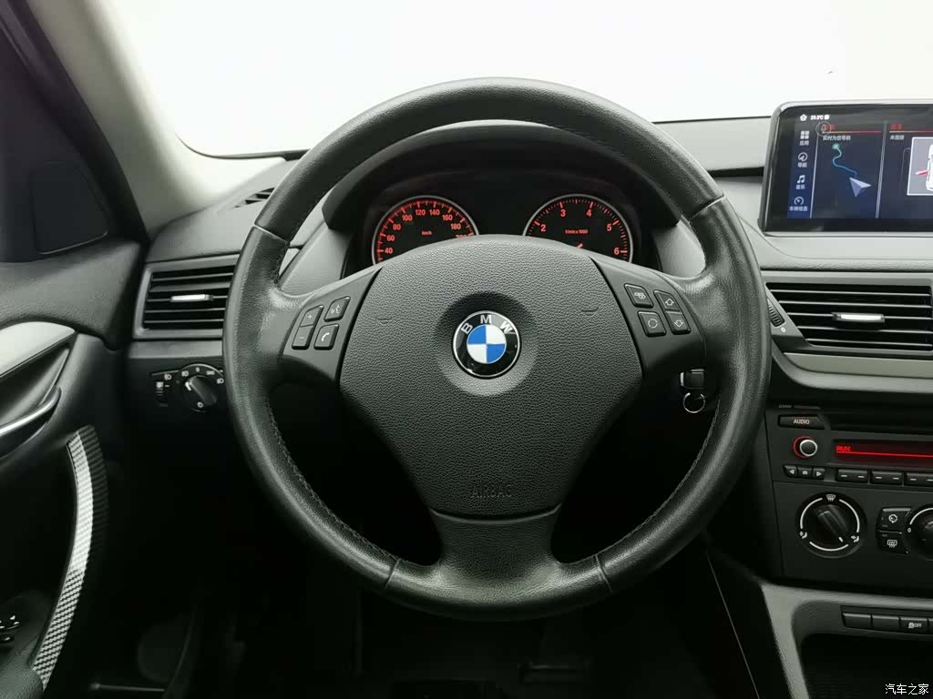 BMW X1, 2012 11