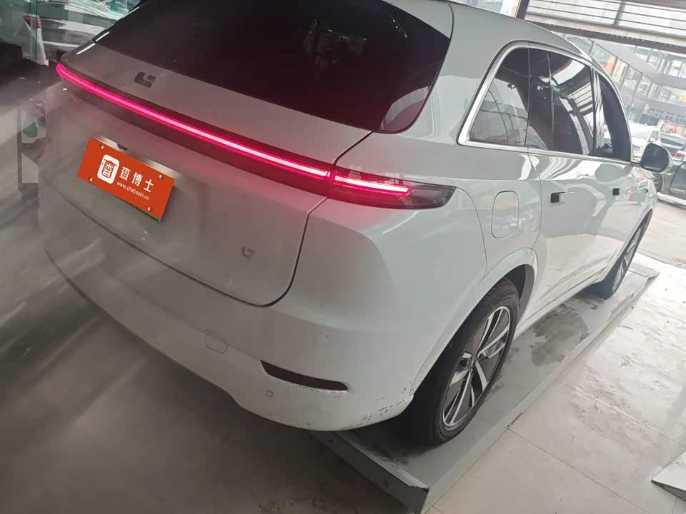 Li Auto Ideal L7