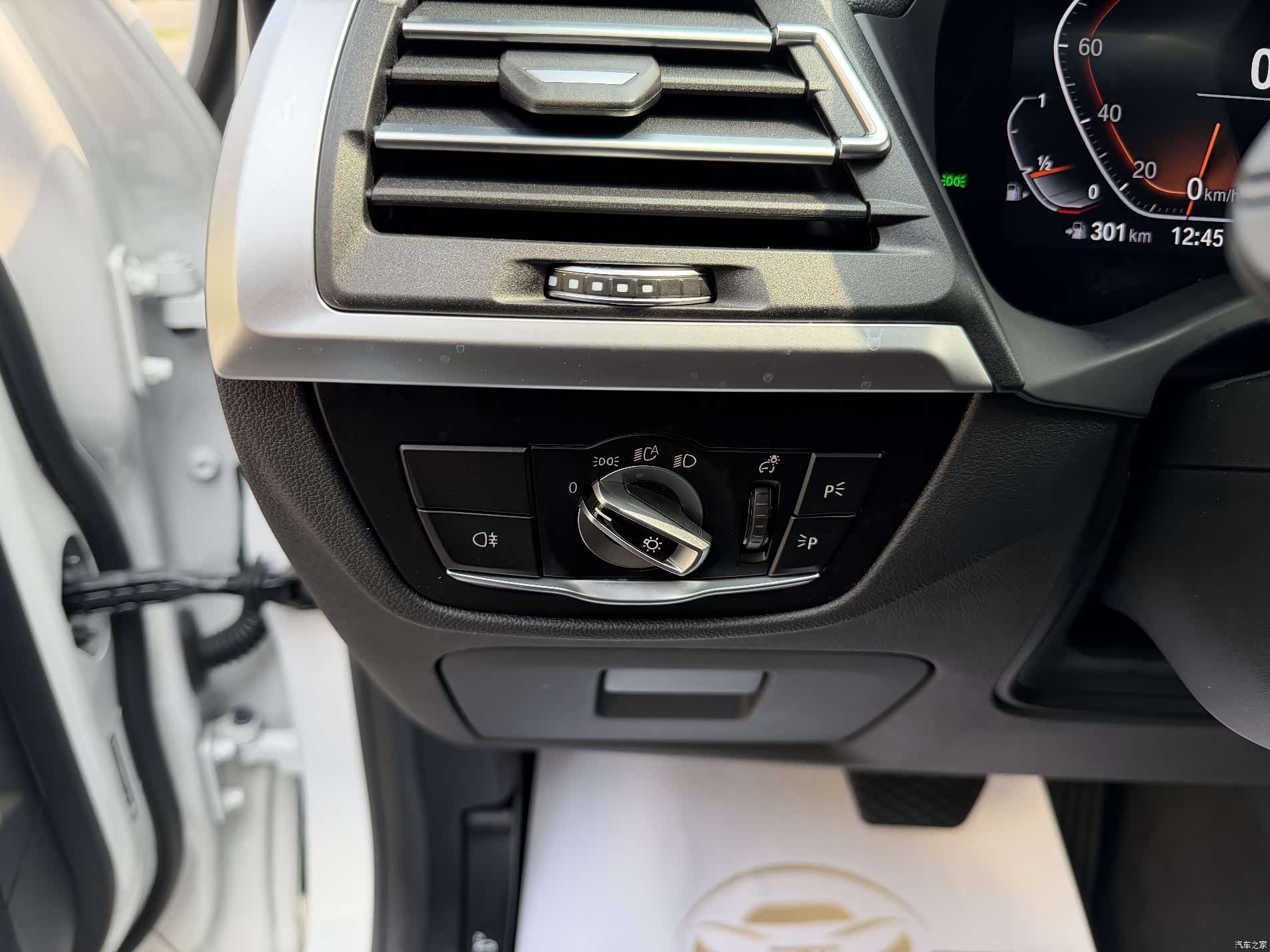 BMW X3, 2022 все фото