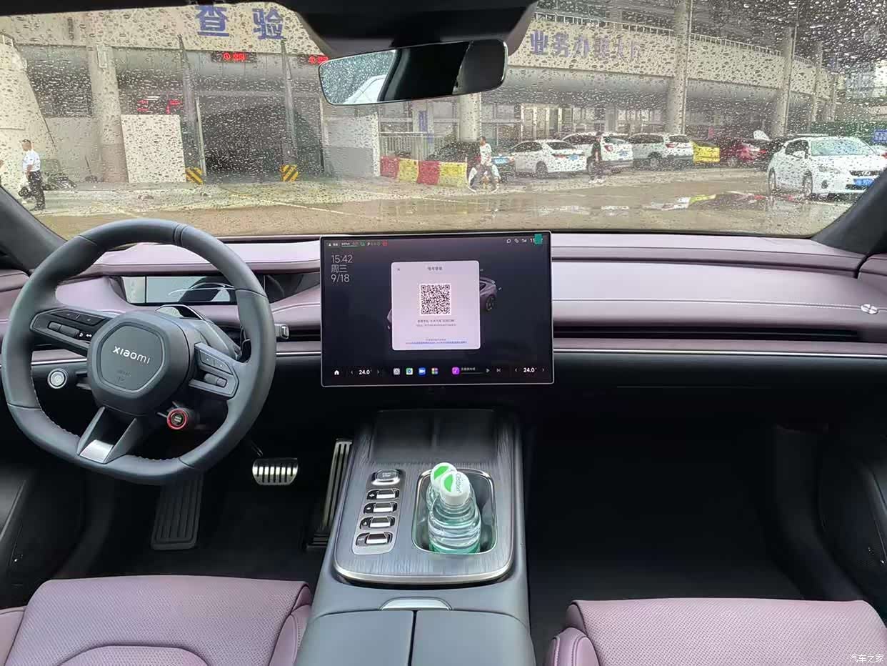 Xiaomi SU7, 2024 10
