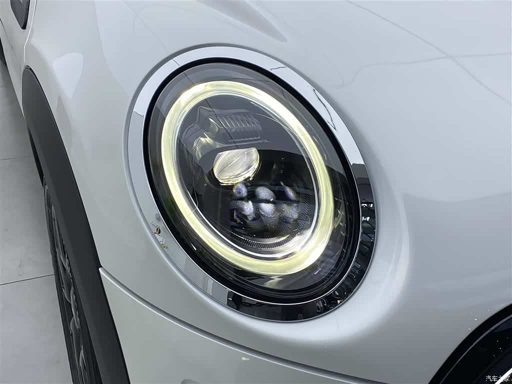 Mini ONE, 2024 26