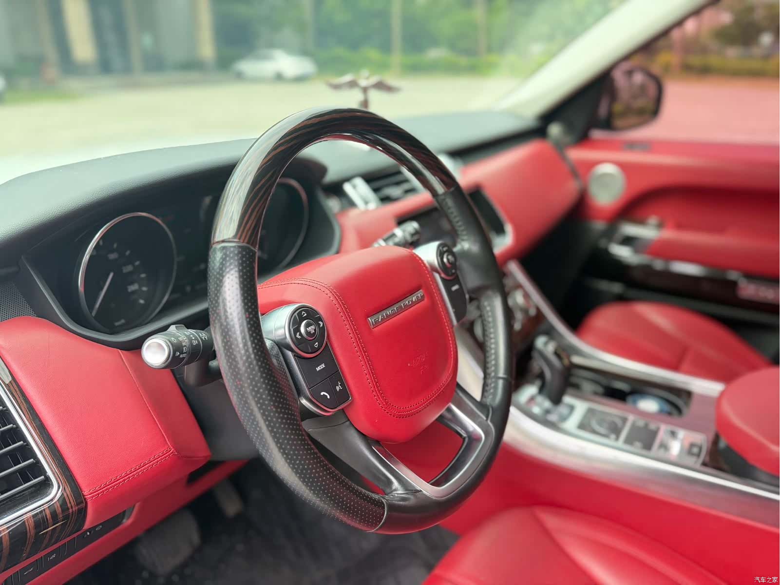 Land Rover Range Rover, 2018 все фото