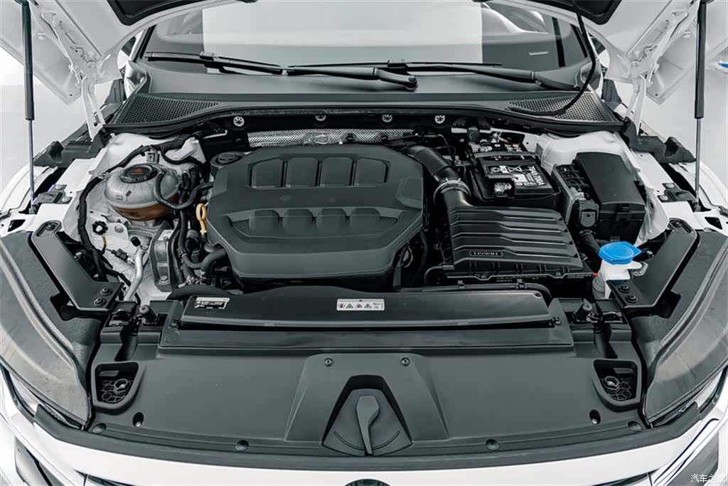 Volkswagen CC, 2024 22
