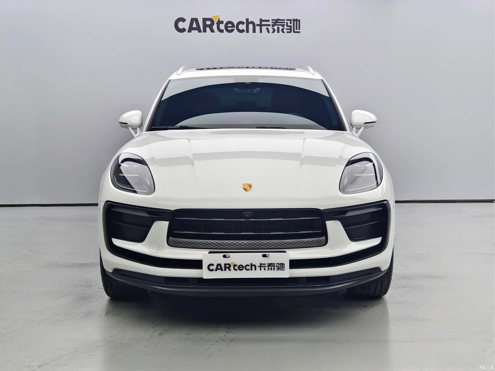 Porsche Macan, 2023 3