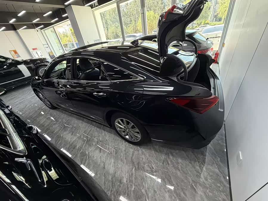 Toyota Avalon 2022, фото 5