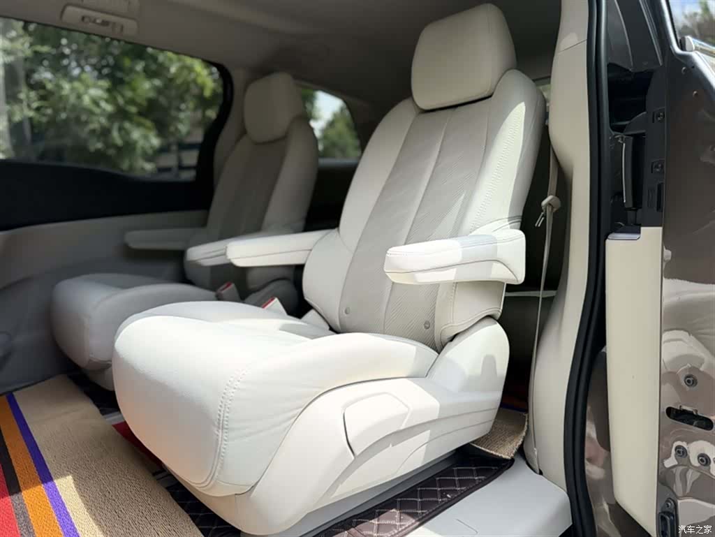 Buick GL8, 2023 20