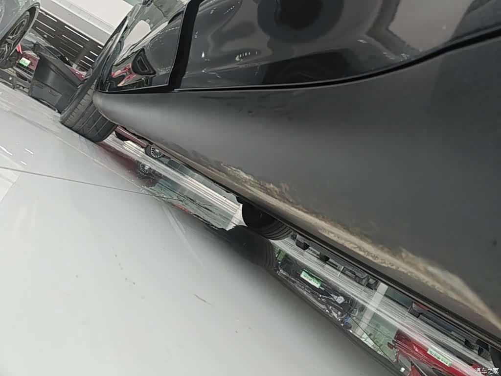 Tesla Model Y, 2024 21