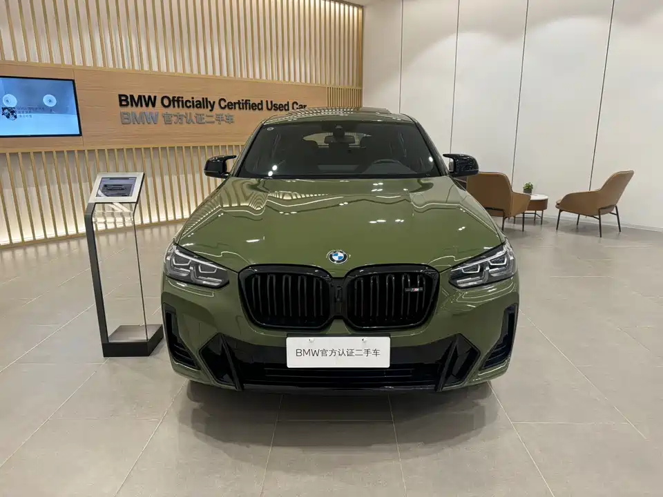 BMW X4 M40i