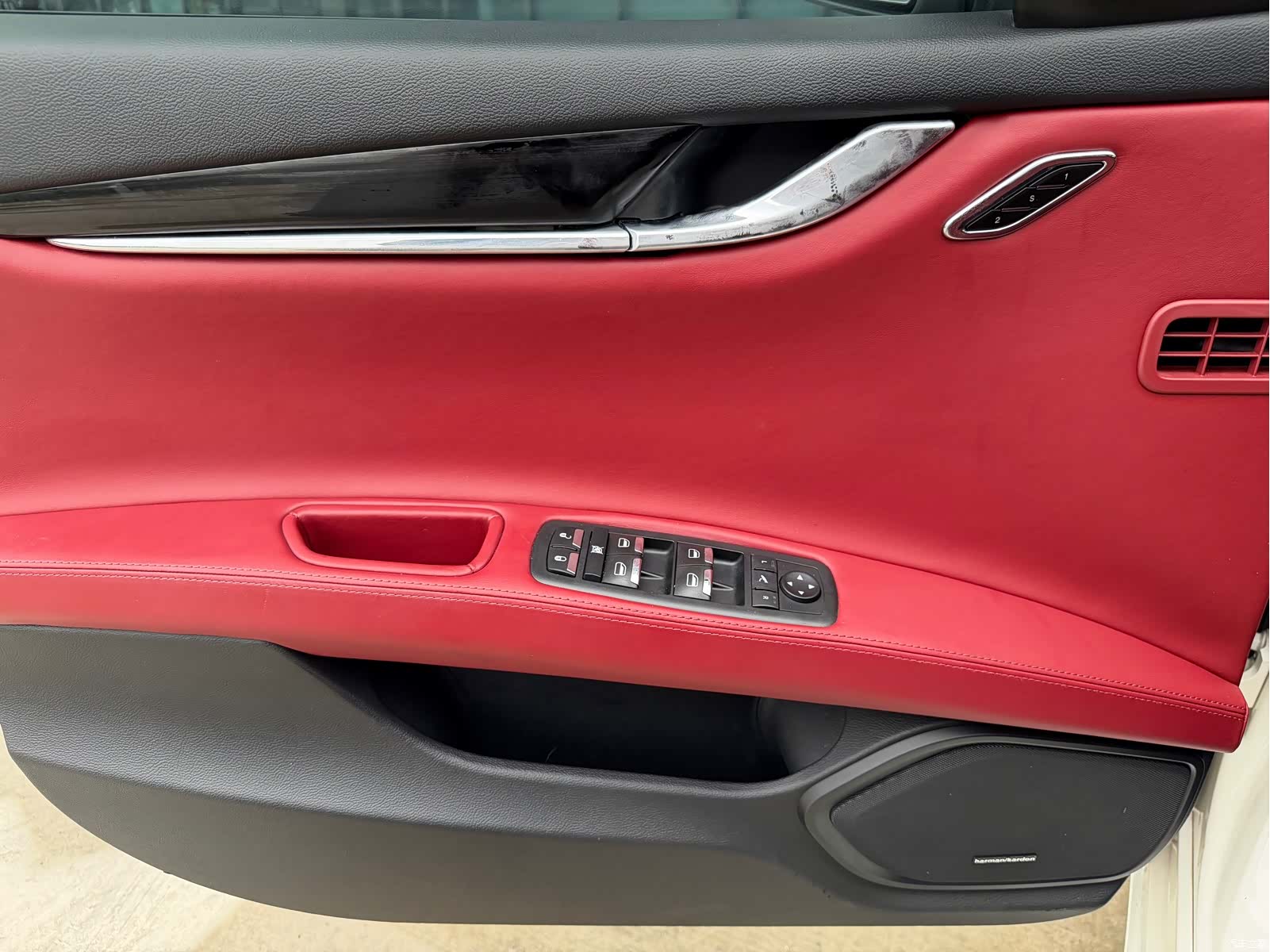 Maserati Q4, 2019 7