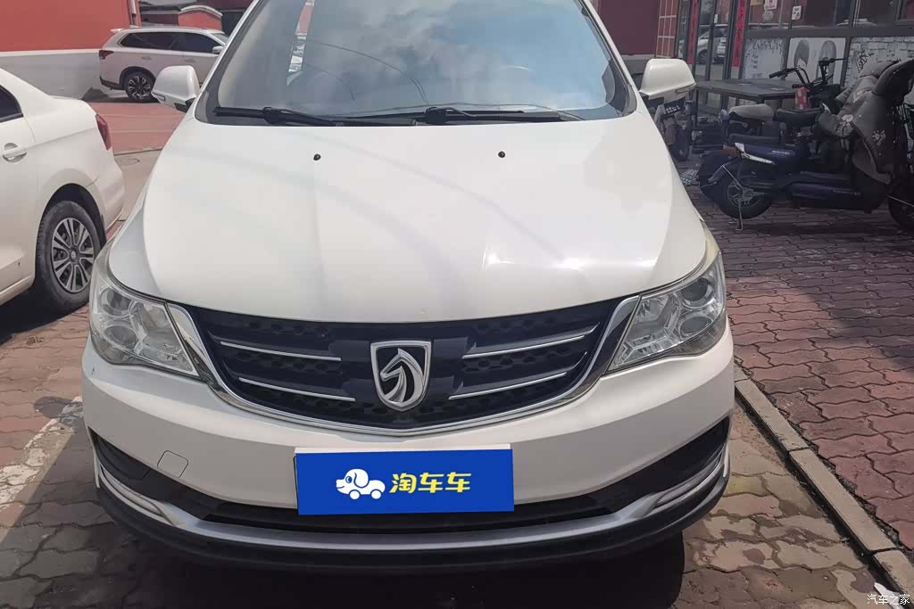 Wuling 730, 2016 2