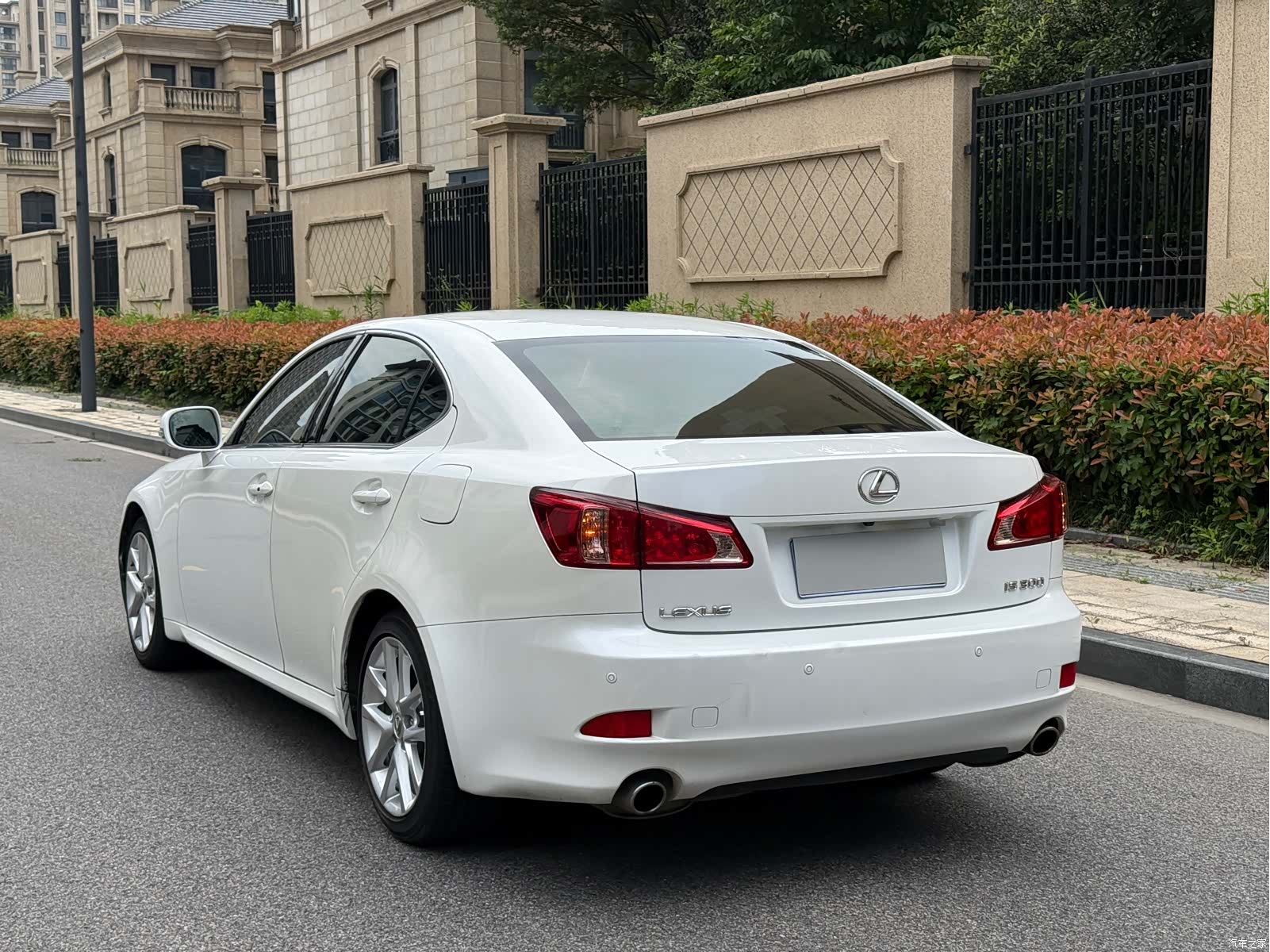 Lexus IS, 2012 6