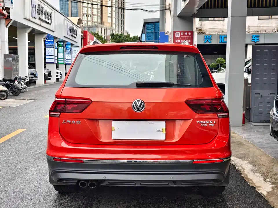 Volkswagen Tiguan L